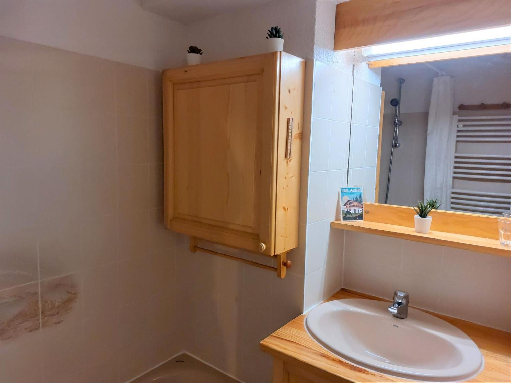 Apartment Les Jardins Alpins-2 By Interhome แซ็งต์-แฌร์เวส์-เลส์-แบ็งส์ ภายนอก รูปภาพ
